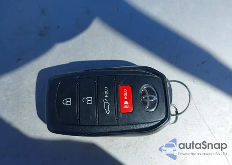 2025 Toyota Crown Signia Limited z USA, uszkodzony, nr VIN JTDACAAJ5S3009349